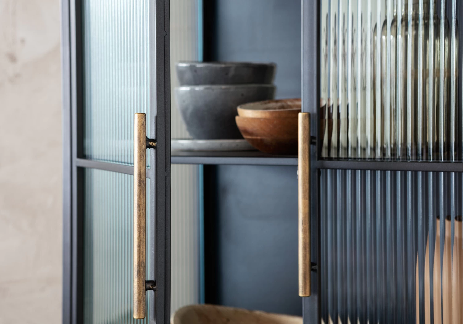 Hochschrank La Gomera 2 Türen 3 Schübe 4 Hochschrank La Gomera 2 Türen 3 Schübe – Bild 2