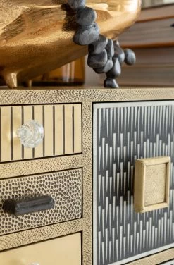 Hochkommode Chalet Gold 13 Schübe -Bestes Möbelkollektions Geschäft 1a3b89ba6fafa123887b83c1bf0d7b656aa834c7