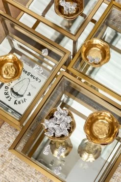 Couchtisch Luigi Gold (4/Set) -Bestes Möbelkollektions Geschäft 1da46d7abb41ec6bd6526454f1a3df1ed7efb3cf