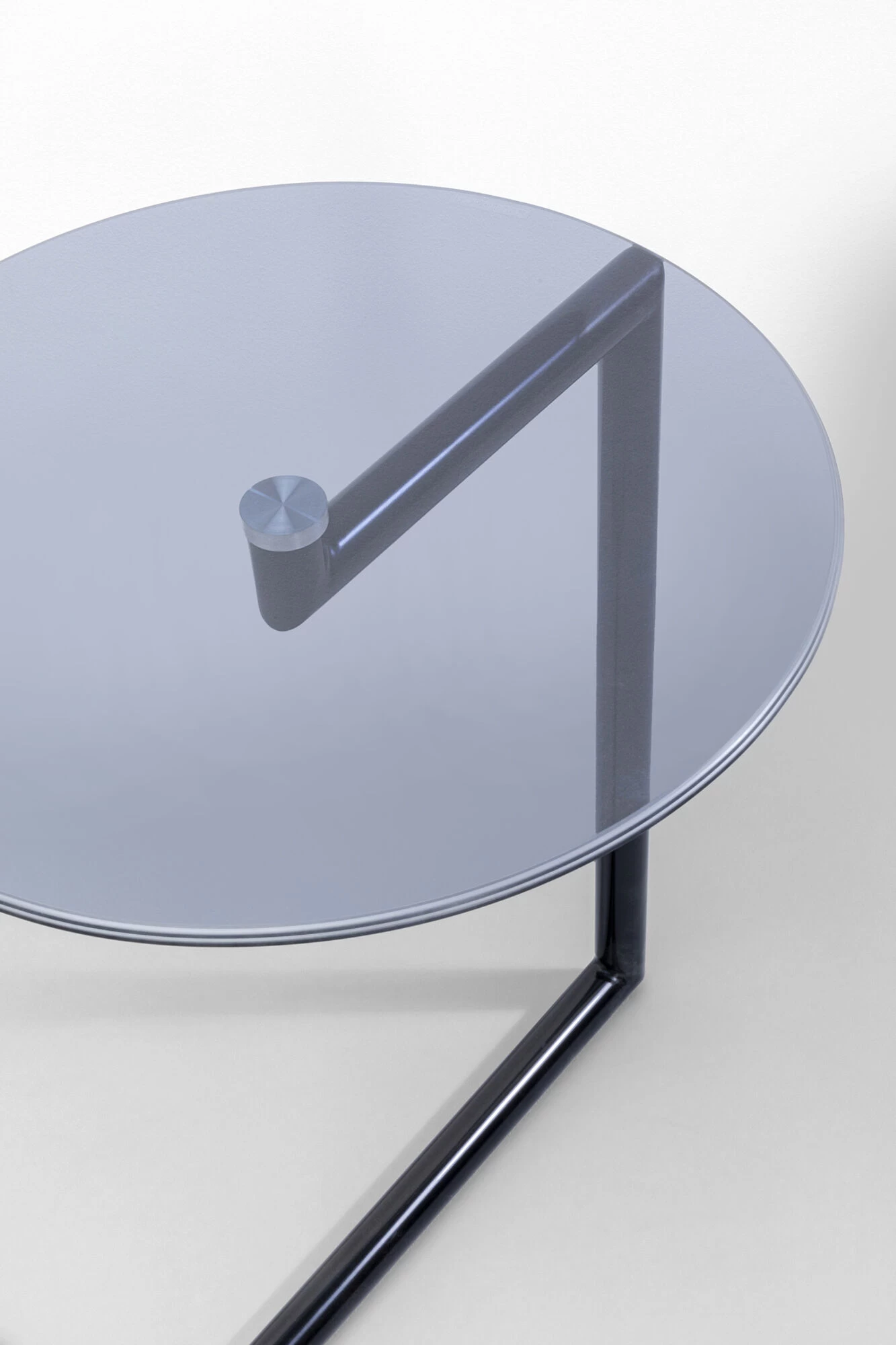 Beistelltisch Easy Living Schwarz Ø46cm 8 Beistelltisch Easy Living Schwarz Ø46cm – Bild 6