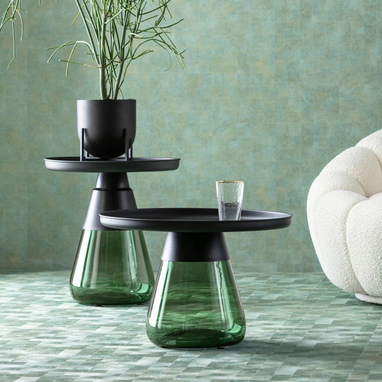 Beistelltisch Bottiglia Grün Ø 50cm 4 Beistelltisch Bottiglia Grün Ø 50cm – Bild 2