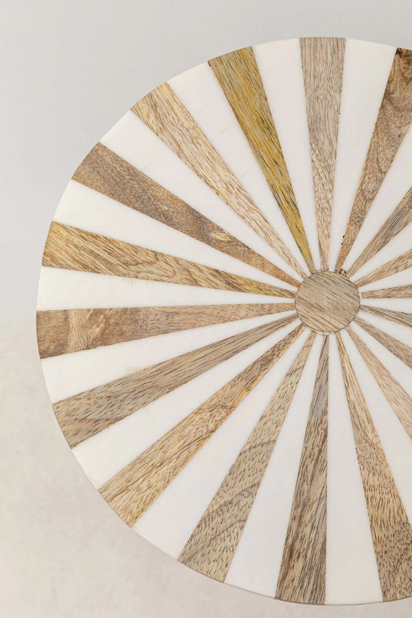 Beistelltisch Domero Cirque Gold Weiß Ø25cm 7 Beistelltisch Domero Cirque Gold Weiß Ø25cm – Bild 5