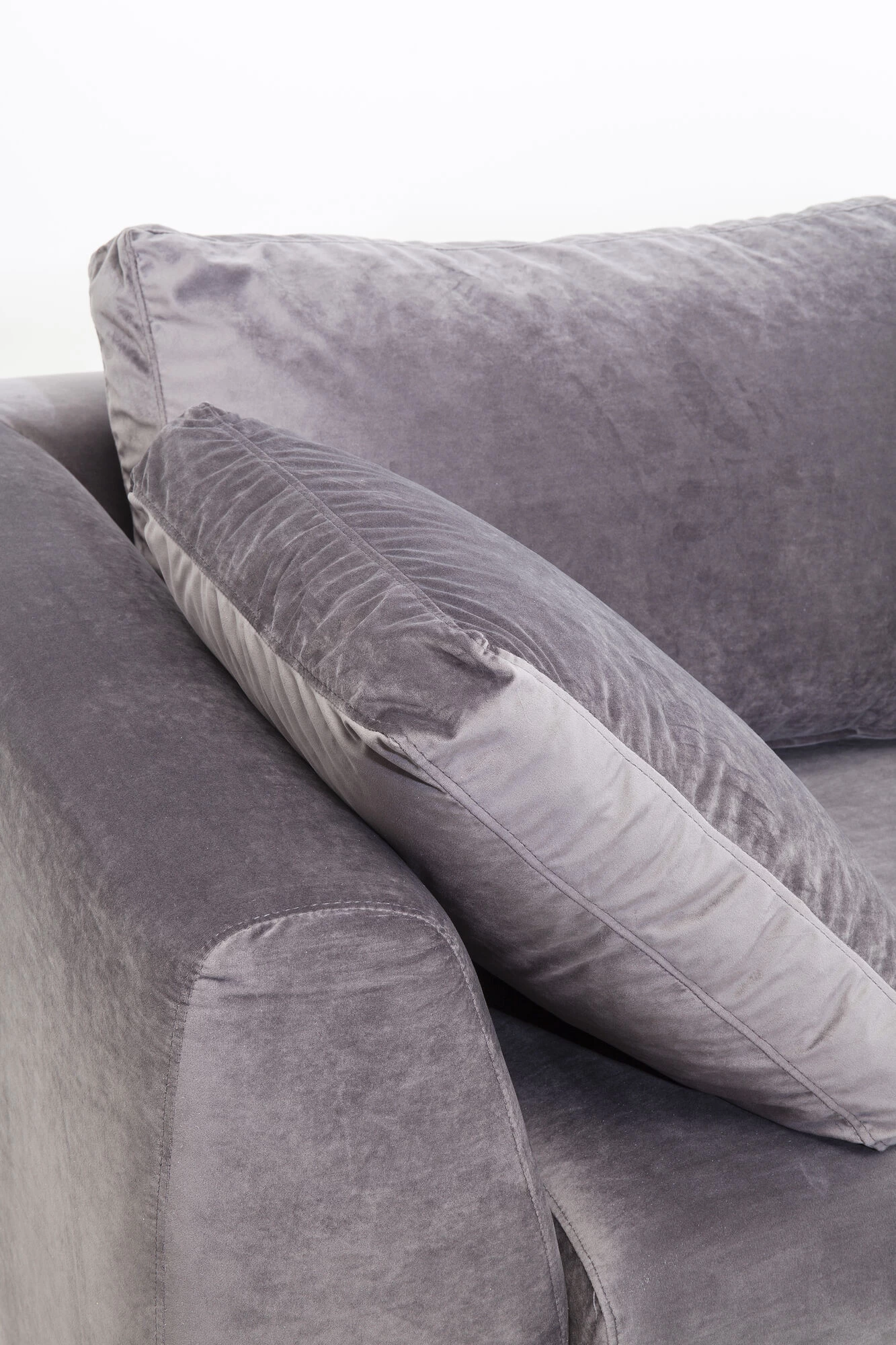 Ecksofa Gianni Velvet Grau Rechts Schwarz 11 Ecksofa Gianni Velvet Grau Rechts Schwarz – Bild 9