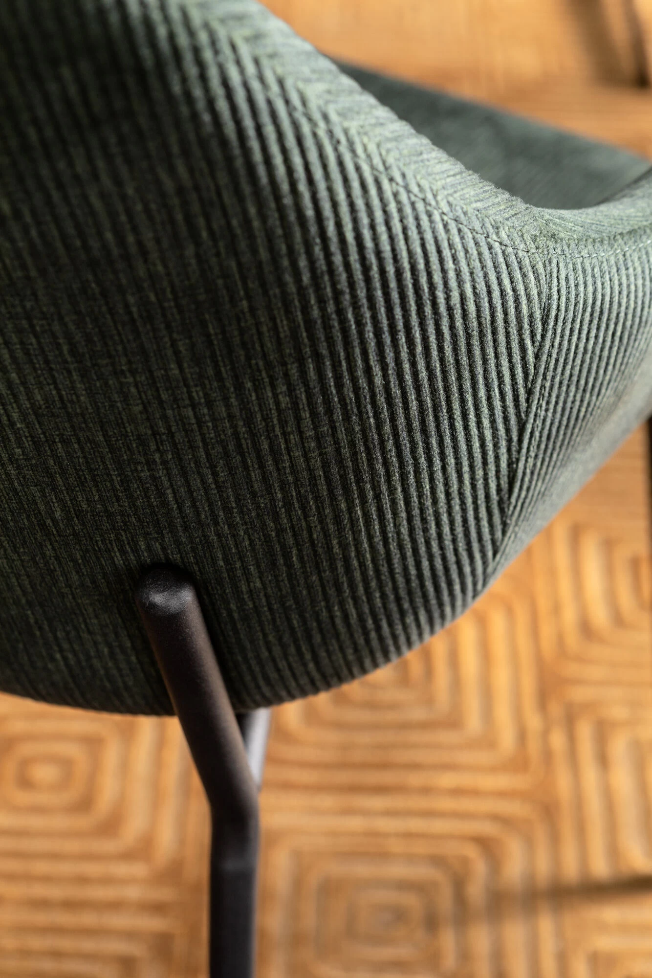 Armlehnstuhl Avignon Grün 5 Armlehnstuhl Avignon Grün – Bild 3