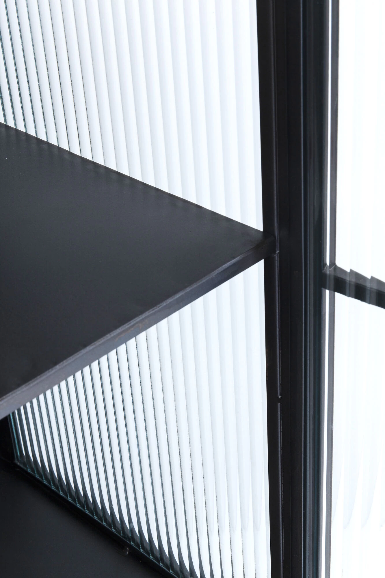 Hochschrank La Gomera 2 Türen 3 Schübe 22 Hochschrank La Gomera 2 Türen 3 Schübe – Bild 20