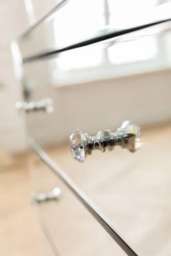 Kommode Luxury 3 Schübe -Bestes Möbelkollektions Geschäft 8bdee58b4feb8f227a943678f509bb824efabdff