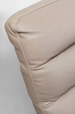 Sessel + Hocker Novel 22 Sessel + Hocker Novel -Bestes Möbelkollektions Geschäft 9a5bf211ce169b7fe6ac16cf557fc0700981b842