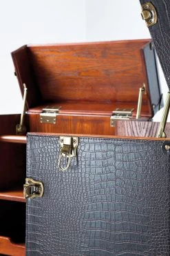 Schrankkoffer Iceberg -Bestes Möbelkollektions Geschäft a2706595c3a502fc1642853f2c90d56dabf511da