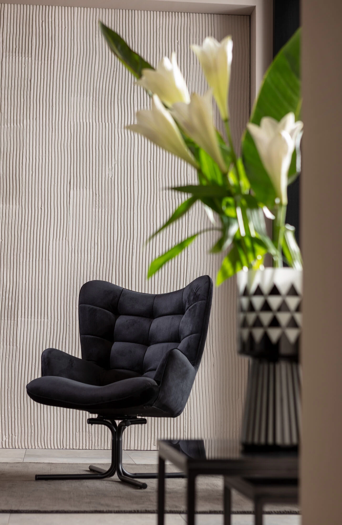 Drehsessel Oscar Velvet Schwarz 4 Drehsessel Oscar Velvet Schwarz – Bild 2