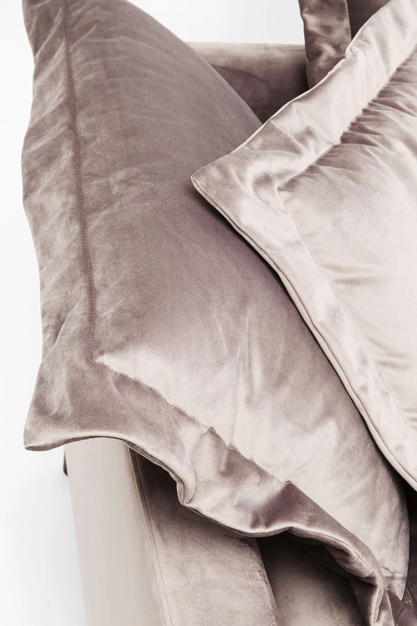 Sofa Lullaby 3-Sitzer Taupe 15 Sofa Lullaby 3-Sitzer Taupe – Bild 13