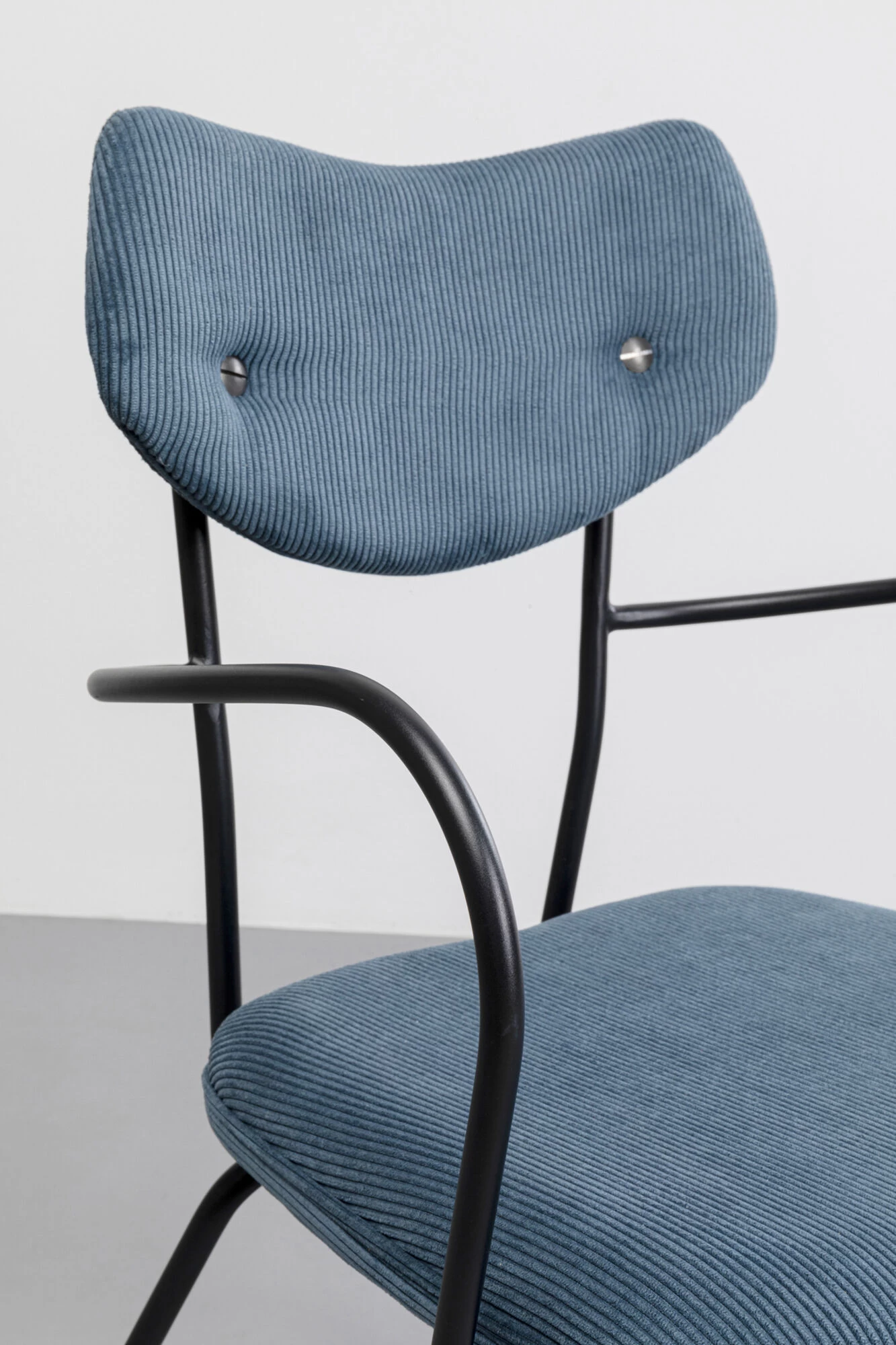 Armlehnstuhl Viola Blau 9 Armlehnstuhl Viola Blau – Bild 7