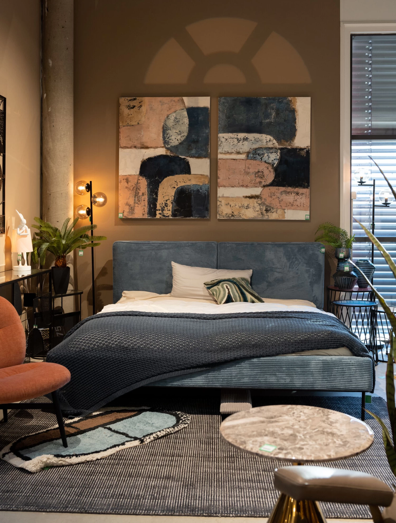 Beistelltisch Rita Gold Ø50cm 3 Beistelltisch Rita Gold Ø50cm