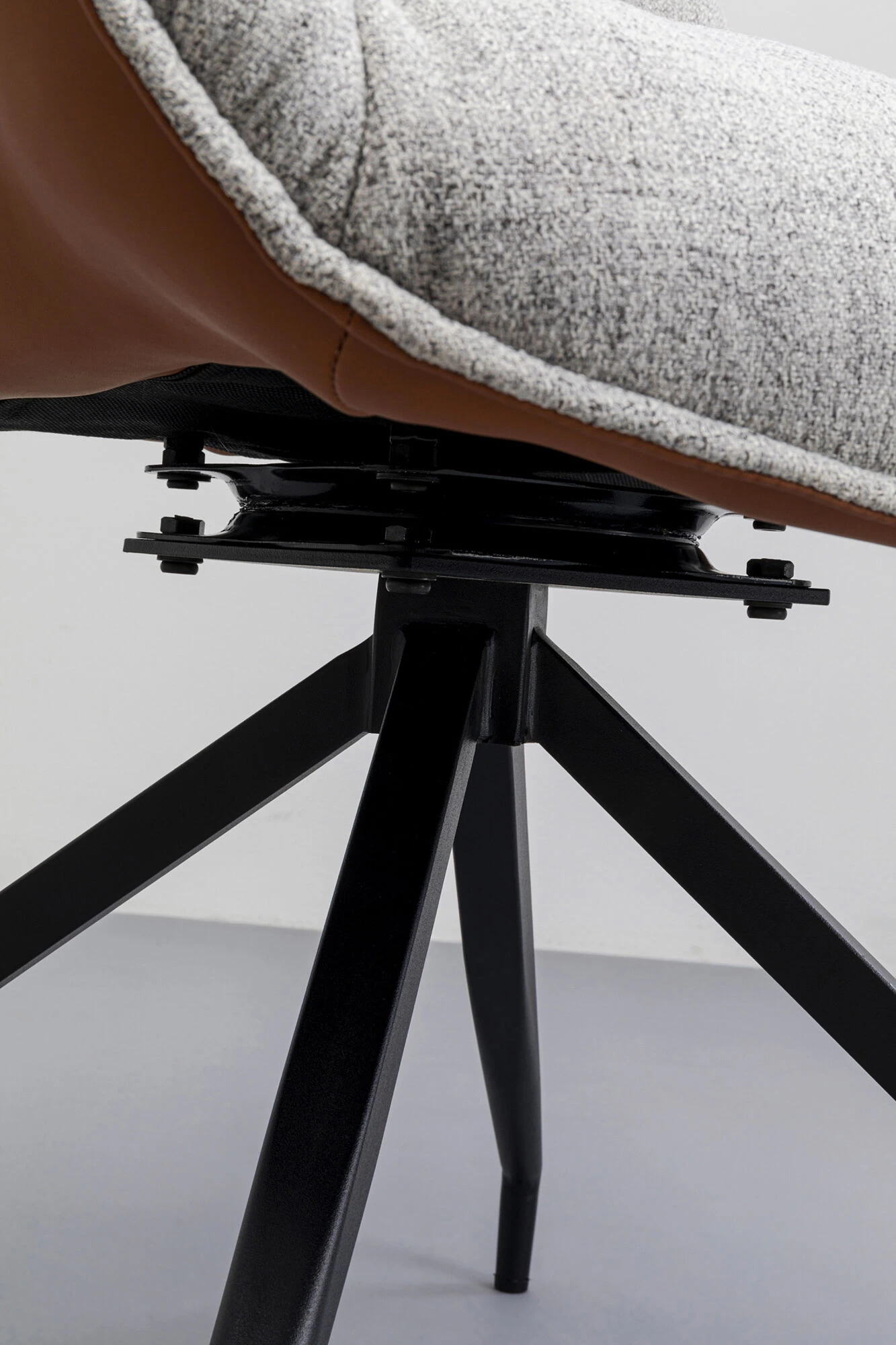 Drehstuhl Lori Grau Braun 11 Drehstuhl Lori Grau Braun – Bild 9