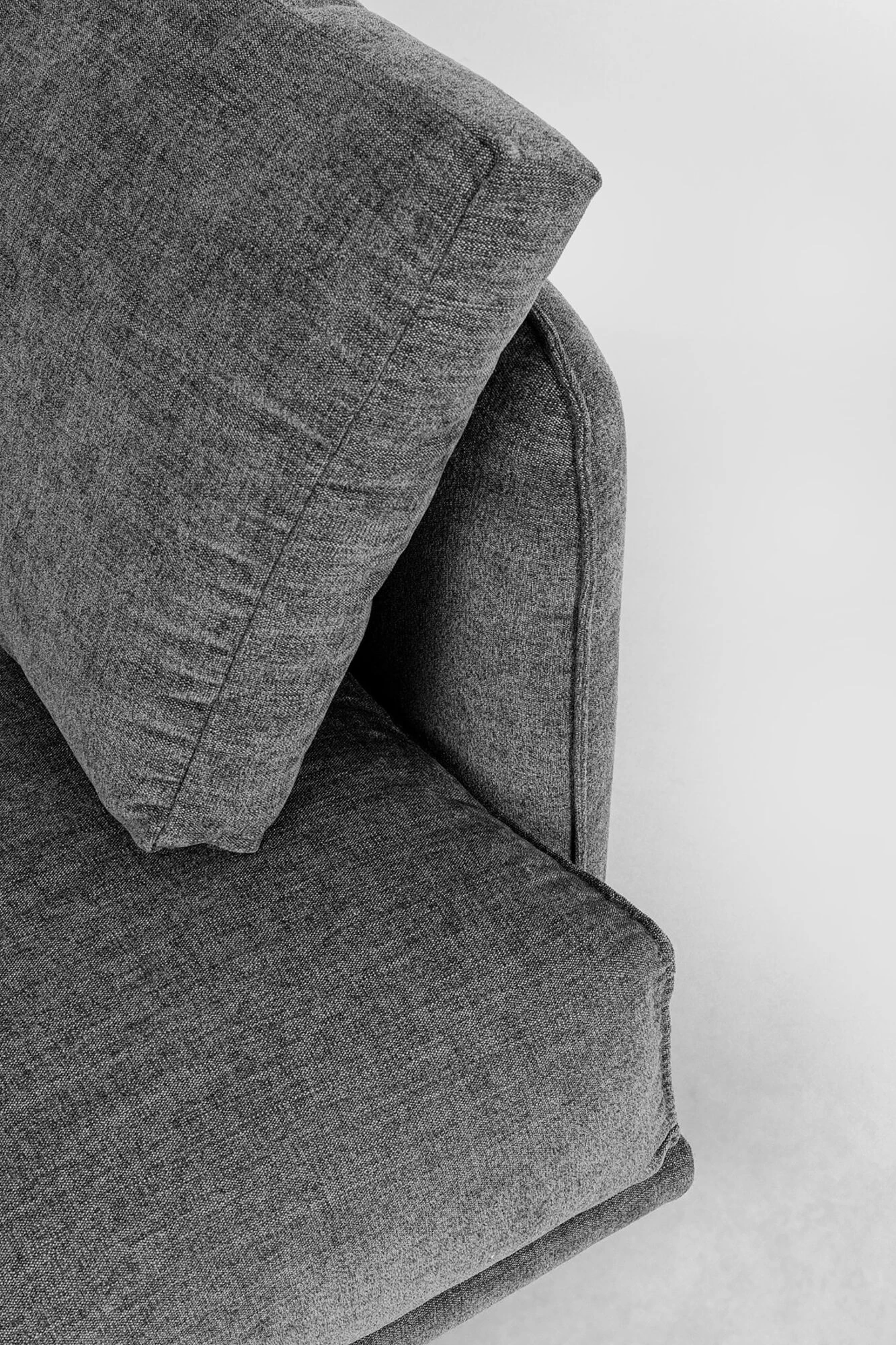 Sofa Edna 3-Sitzer Grau 245cm 11 Sofa Edna 3-Sitzer Grau 245cm – Bild 9